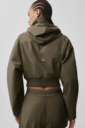 Chaqueta First Draft – Olive Tree