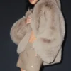 Chaqueta llamativa de piel sintética opulenta - Oat