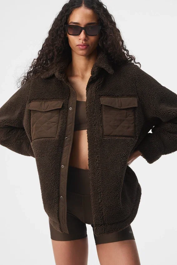 Chaqueta «Shacket» con ribete de sherpa - Espresso