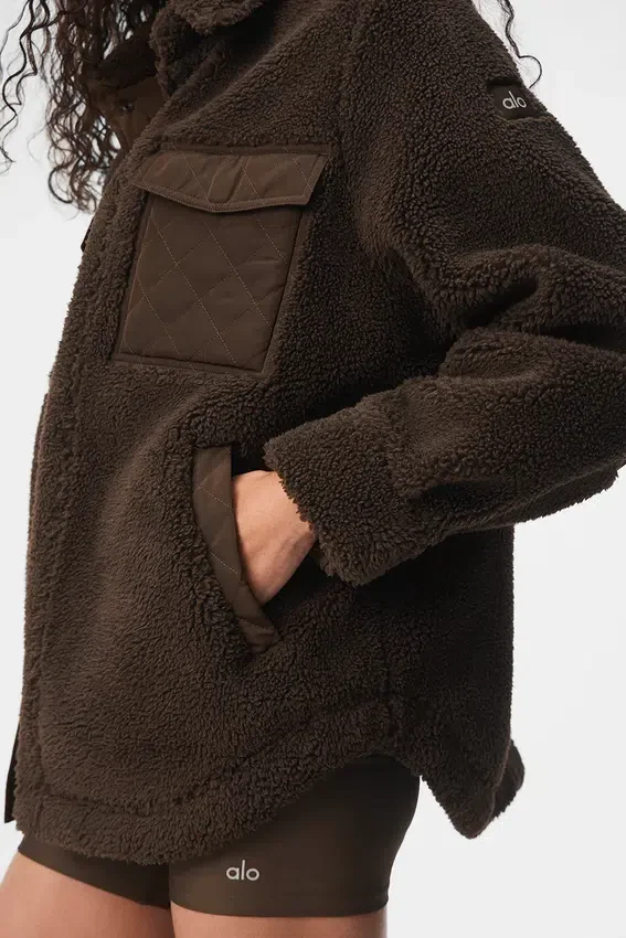 Chaqueta «Shacket» con ribete de sherpa - Espresso