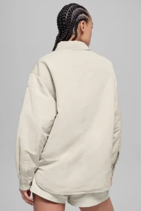 Chaqueta «Shacket» Socialite – Hueso