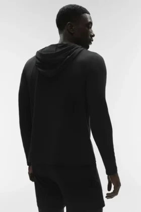 Conquer Reform de manga larga con capucha – Negro