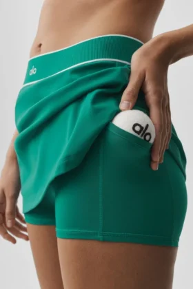 Falda de tenis Alo Softsculpt «Amp It up» – Emerald Isle