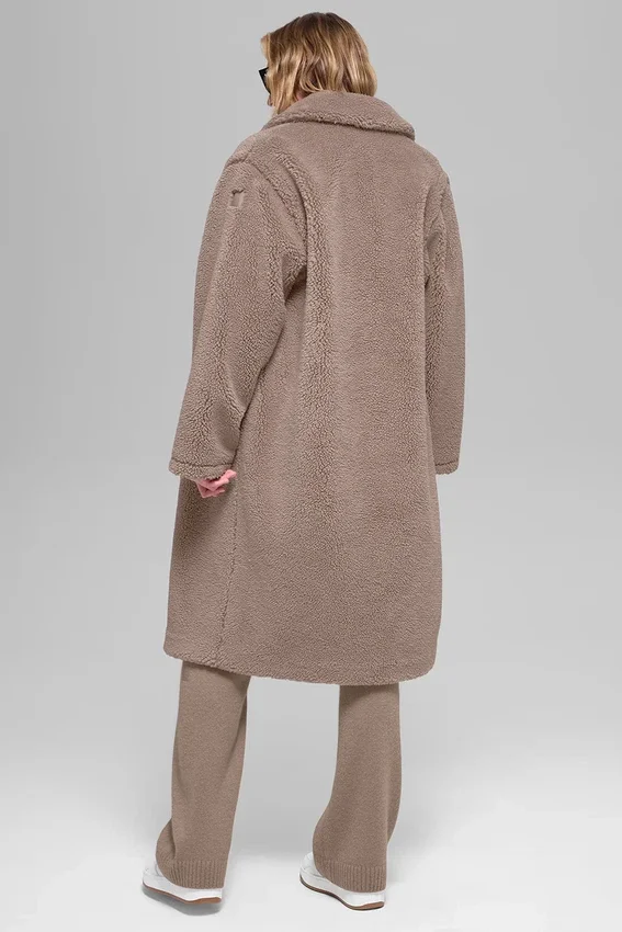 Gabardina oversize de sherpa - Chai Latte