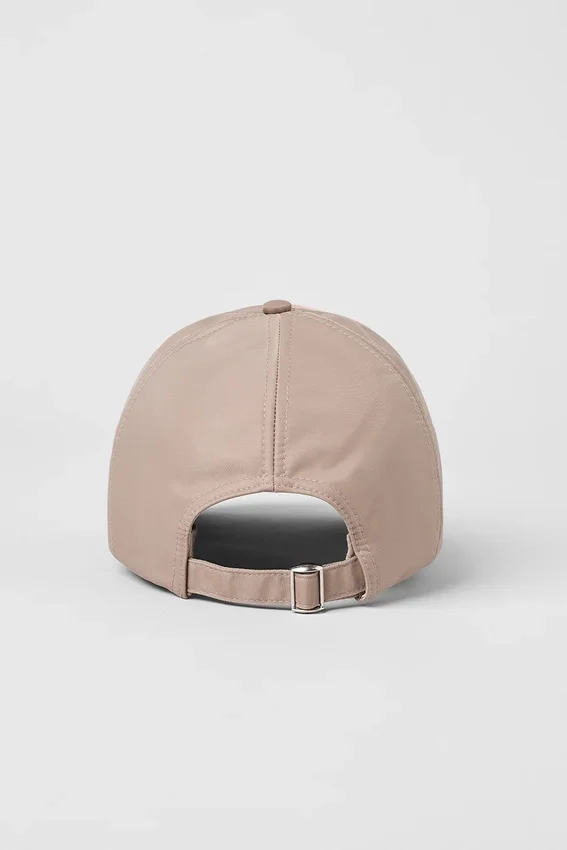 Gorra de satén «Off-Duty» - Gris topo satinado