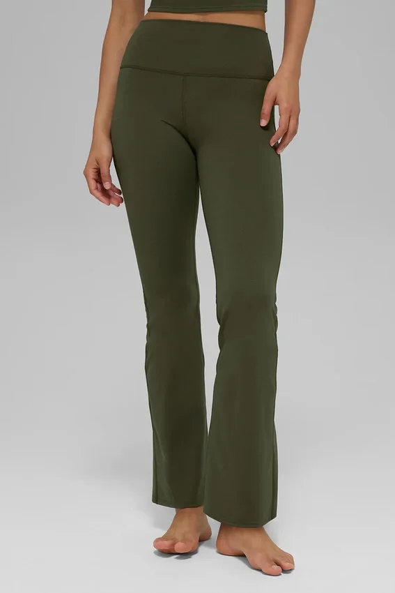 High-Waist 7/8 Bootcut Leggings — Verde oliva