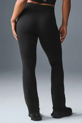 High-Waist Airbrush Bootcut Legging – Negro