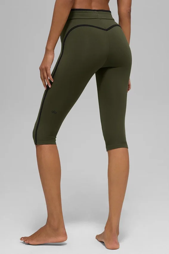 High-Waist Airbrush Race Pace Capri - Verde oliva/Negro