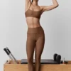 High-Waist Airlift Legging - Marrón bronceado