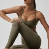 High-Waist Airlift Legging - Olivo