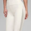 High-Waist Airlift Mesh Infatuation Leggings - Marfil