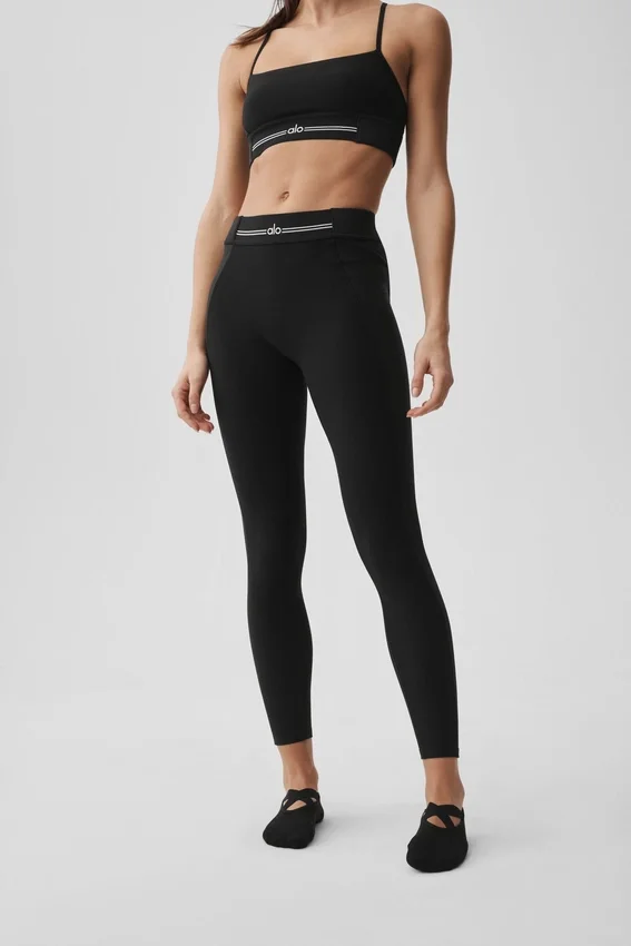 High-Waist Alosoft 7/8 Relay Legging — Negro/Blanco