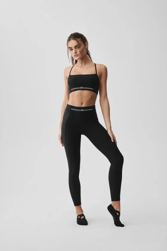 High-Waist Alosoft 7/8 Relay Legging — Negro/Blanco