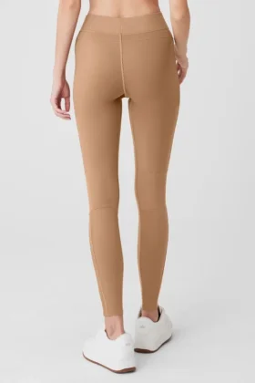 High-Waist Alosoft Head Start Leggings – Toasted Almond