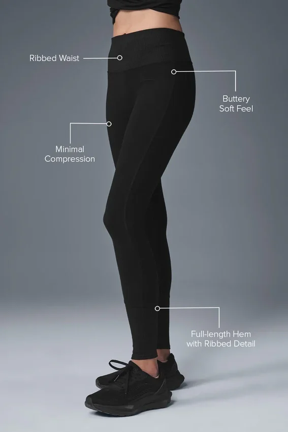 High-Waist Alosoft Lounge Leggings — Negro