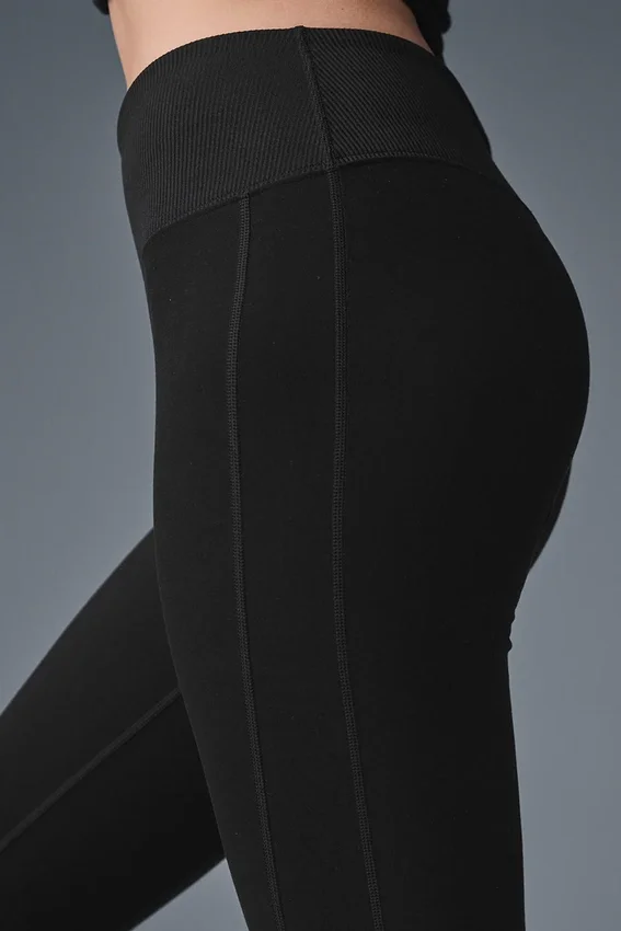 High-Waist Alosoft Lounge Leggings — Negro
