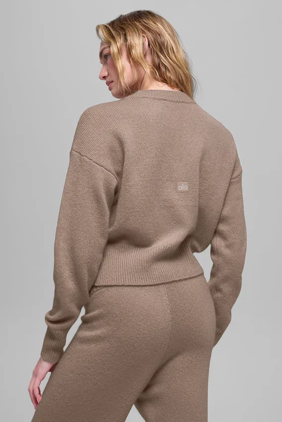 Jersey corto de cuello redondo «New Class» de lana y cachemira - Chai Latte