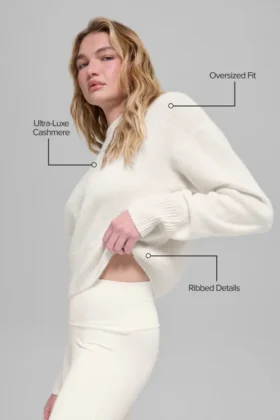 Jersey corto de cuello redondo «New Class» de lana y cachemira – Marfil
