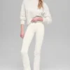 Jersey corto de cuello redondo «New Class» de lana y cachemira - Marfil