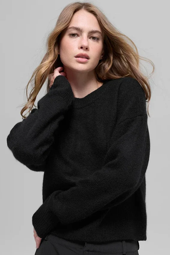Jersey corto de cuello redondo «New Class» de lana y cachemira — Negro