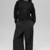 Jersey corto de cuello redondo «New Class» de lana y cachemira — Negro