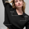 Jersey corto de lana y cachemira «New Class» con cuello en V — Negro