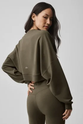 Jersey corto Sway de cuello redondo – Verde olivo