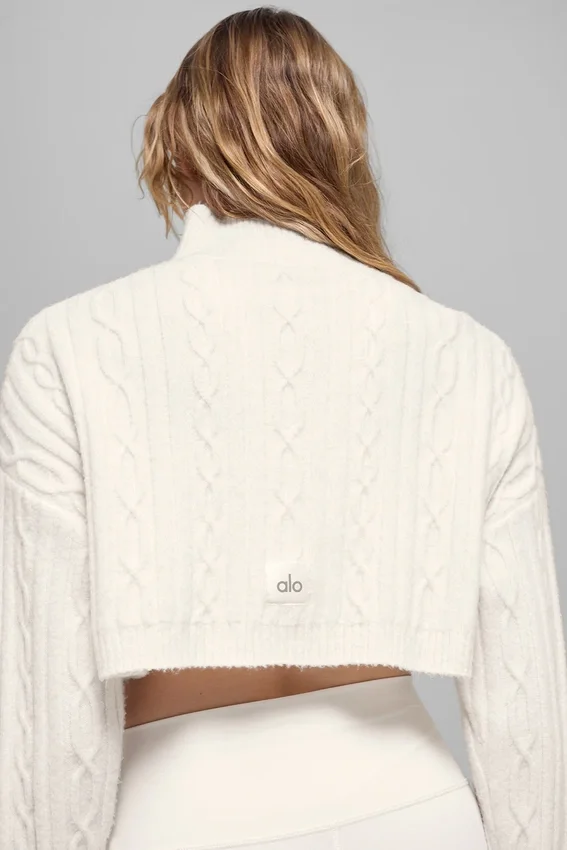 Jersey de cuello alto corto de punto trenzado «Winter Bliss» de manga larga - Marfil