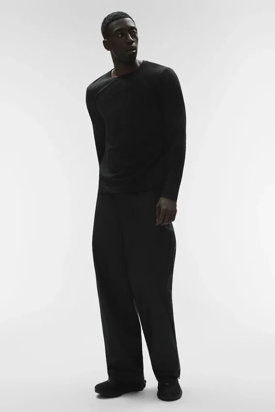 Jersey de cuello redondo y manga larga Conquer Reform - Negro