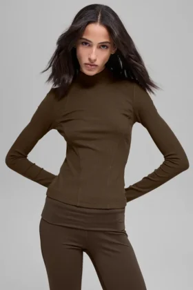 Jersey de manga larga con cuello alto «Mesmerize» de punto acanalado - Espresso