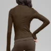 Jersey de manga larga con cuello alto «Mesmerize» de punto acanalado - Espresso