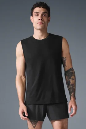 La camiseta sin mangas Triumph Muscle Tank - Negra