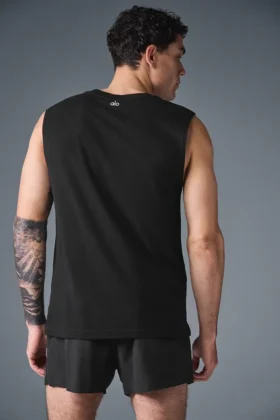 La camiseta sin mangas Triumph Muscle Tank – Negra