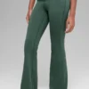 Leggings acampanados con cintura doblada Alo Softsculpt - Verde trébol