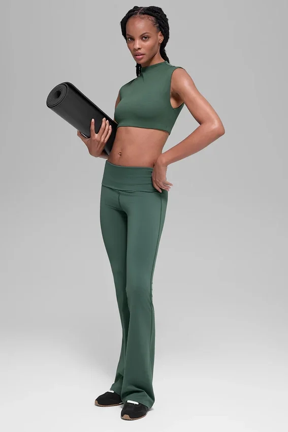 Leggings acampanados con cintura doblada Alo Softsculpt - Verde trébol
