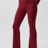 Leggings acampanados con vuelta de 7/8 Alo Softsculpt - Rojo «Summer Romance»
