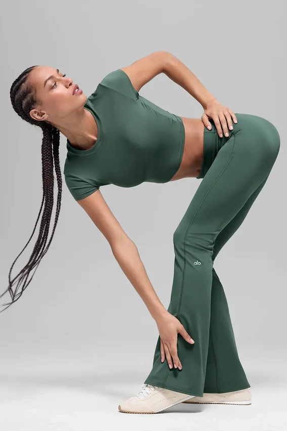 Leggings acampanados con vuelta de 7/8 Alo Softsculpt – Verde trébol