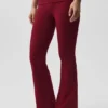 Leggings acampanados con vuelta de Alo Softsculpt - Rojo «Summer Romance»