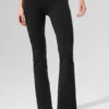 Leggings de talle alta y corte acampanado 7/8 «Airbrush» - Negro