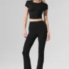 Leggings de talle alta y corte acampanado 7/8 «Airbrush» - Negro