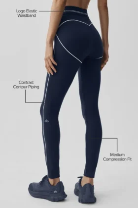 Leggings «Heart Throb» de cintura alta con efecto Airbrush – Azul marino/Blanco