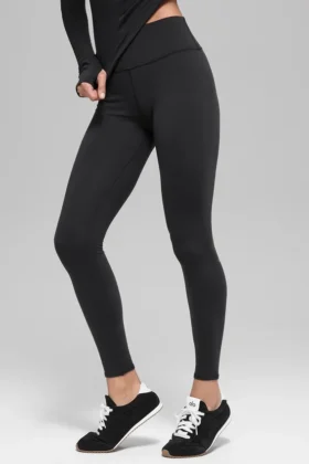 Leggings «Nocturne» de cintura alta y abrigo invernal de Airbrush - Negro