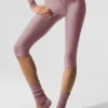 Pantalón capri de cintura High-Waist «Divine» con malla Airlift — Cuarzo ahumado