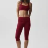 Pantalón capri de talle bajo con cinturilla doblada Alo Softsculpt - Rojo «Summer Romance»