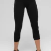 Pantalón capri High-Waist Airbrush de Alo | Leggings para mujer