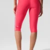 Pantalón capri High-Waist Airlift de cintura alta, superelegante y con contraste — Rojo caramelo/Blanco