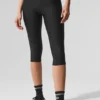 Pantalón capri High-Waist Airlift «Just Right» de malla — Negro
