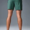 Pantalón corto Conquer React Performance de 7" - Hiedra de invierno
