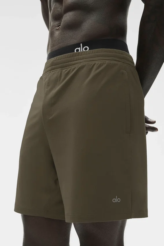 Pantalón corto «Conquer React Performance» de 7" - Olive Tree