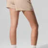 Pantalón corto de cachemira High-Waist con tejido de gofre mullido - Macadamia Blush